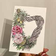 Load image into Gallery viewer, Floral Wicker Heart - Grey